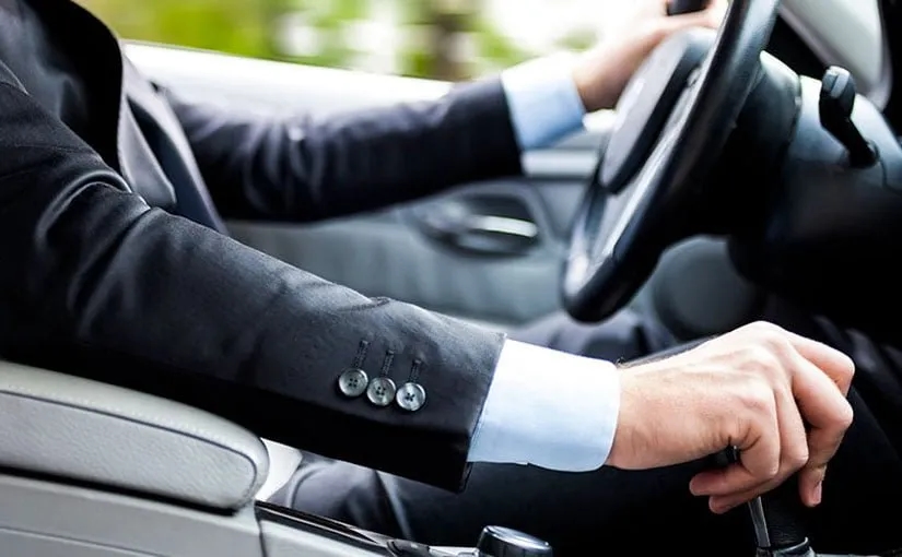 Cómo el freno de motor puede mejorar tu conducción y ahorrar frenos