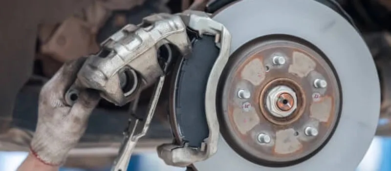 Cuánto duran las pastillas de freno y cómo evitar su desgaste prematuro